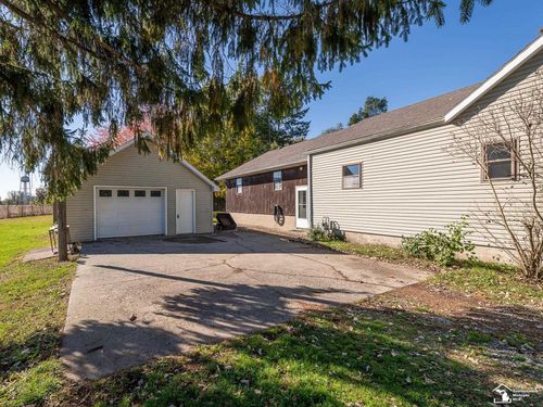 6585 Rouget Rd, Palmyra, MI, 49268-9700 | Card Image