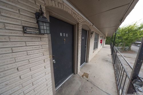 apt-709-170 De Chantle Rd, San Antonio, TX, 78201-3864 | Card Image
