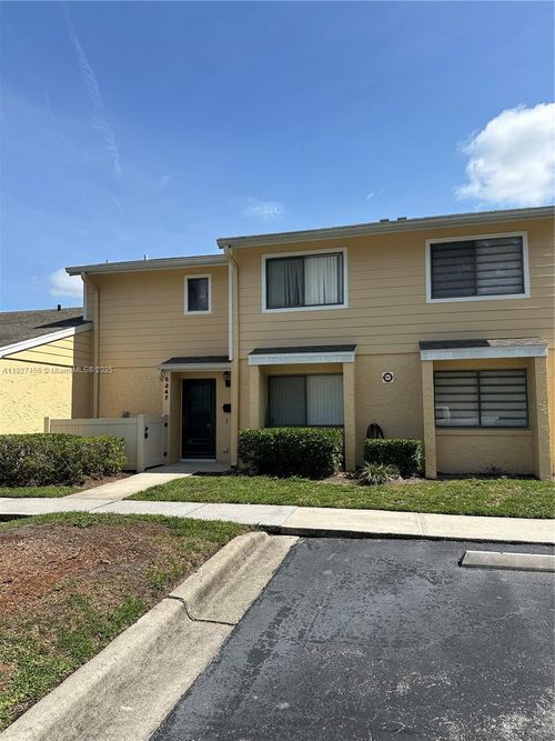 1019-5347 Emerald Isle Dr, ORLANDO, FL, 32812-8844 | Card Image