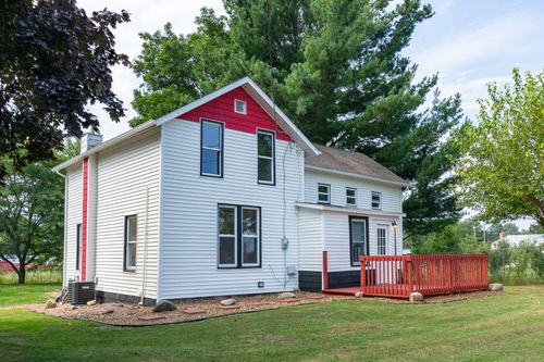 15551 Mason St, Union, MI, 49130-9627 | Card Image