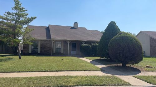 512 Justice St, Cedar Hill, TX, 75104-2238 | Card Image