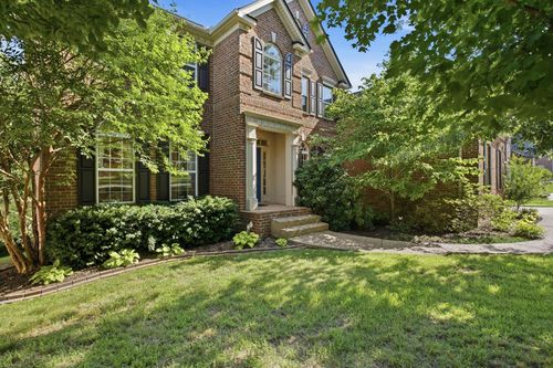 1122 Pin Oak Ln, Brentwood, TN, 37027-8963 | Card Image