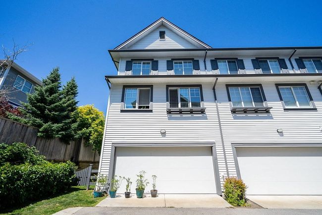 29 - 16337 15 Avenue, Townhouse with 4 bedrooms, 3 bathrooms and 2 parking in Surrey BC | Image 2