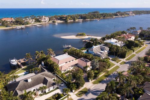 1690 Lands End Rd, Lantana, FL, 33462-4762 | Card Image