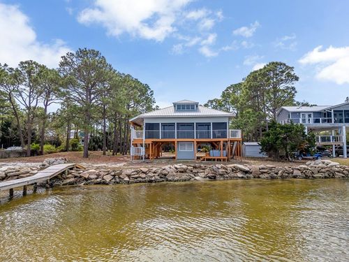 309 Cook St, St. George Island, FL, 32328 | Card Image