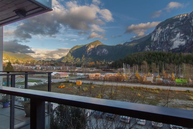 408 - 37881 Cleveland Avenue, Condo with 2 bedrooms, 2 bathrooms and 1 parking in Squamish BC | Image 5
