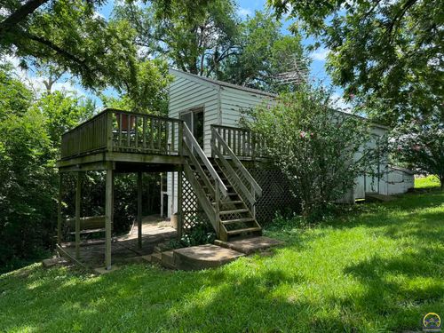 212 S Shore Dr, Council Grove, KS, 66846 | Card Image