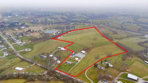 733 Richmond Road Loop 1, Lancaster, KY, 40444-7296 | Card Image