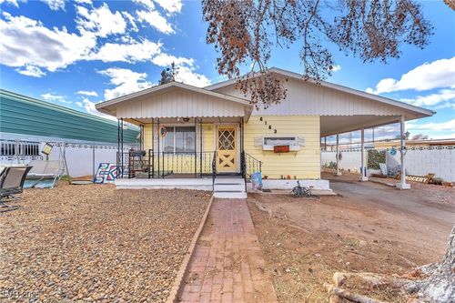 6163 Mount Rainier Ave, Las Vegas, NV, 89156-5901 | Card Image