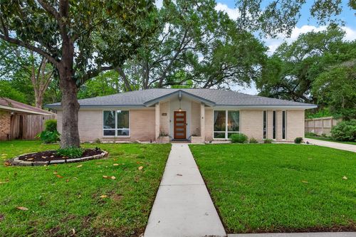 5715 Claridge Drive, Houston, TX, 77096 | Card Image