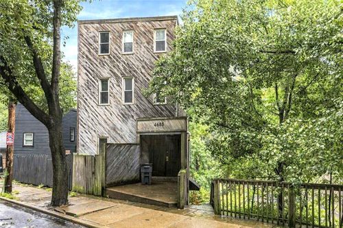 1685 Perrysville Ave, Pittsburgh, PA, 15212-3903 | Card Image