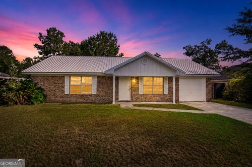1435 Firefinder Ln, Hinesville, GA, 31313-9175 | Card Image