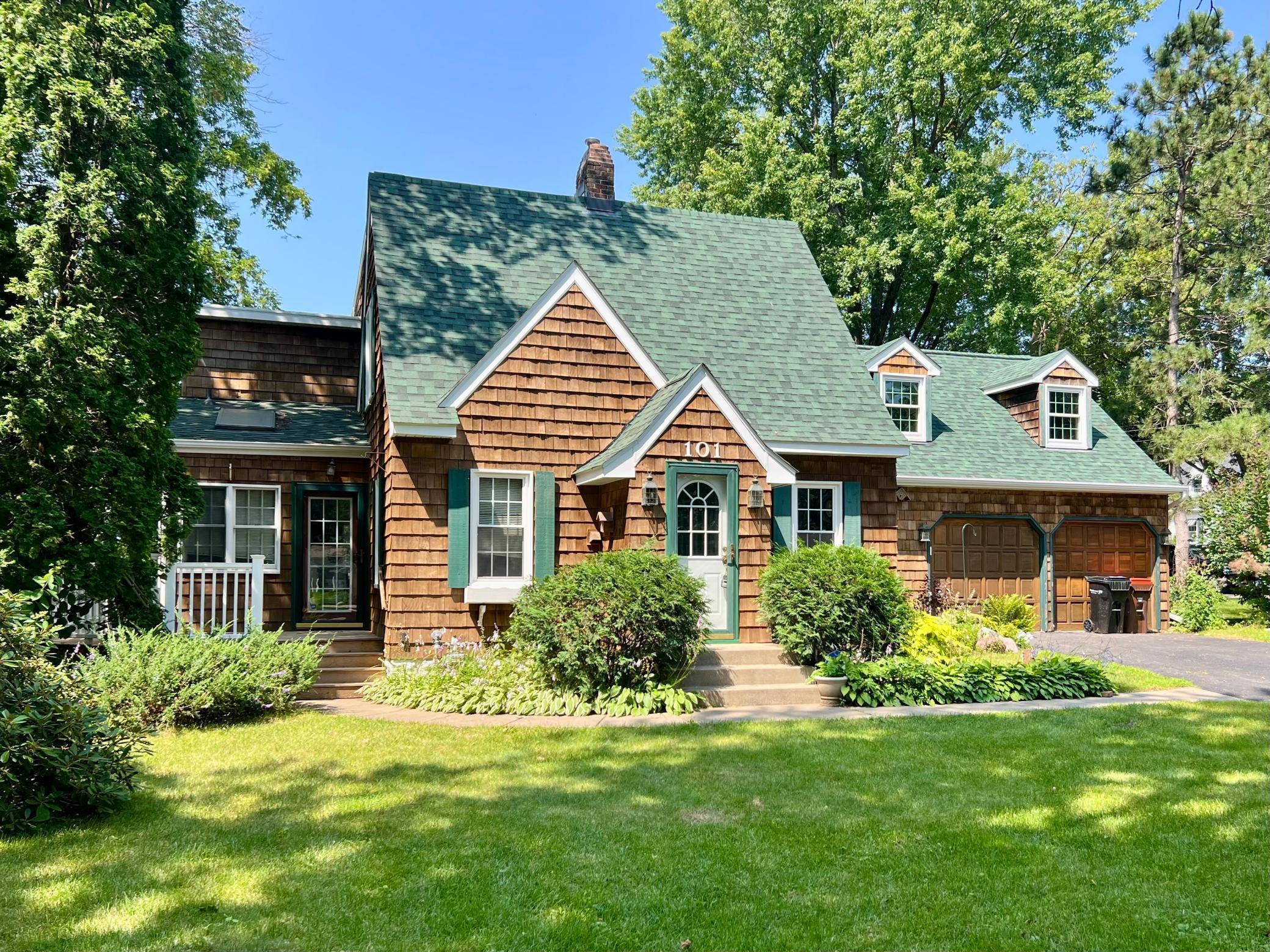 Allen Pl, Saint Paul, MN 55117