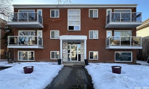 11-2060 Lorne St, Regina, SK, S4P2M2 | Card Image