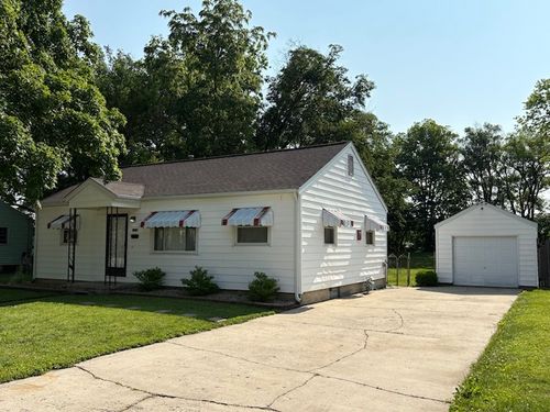 1216 Southlawn Drive, Mattoon, IL, 61938 | Card Image