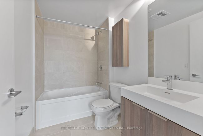 112 - 15 Maryport Ave, Condo with 4 bedrooms, 3 bathrooms and null parking in North York ON | Image 29