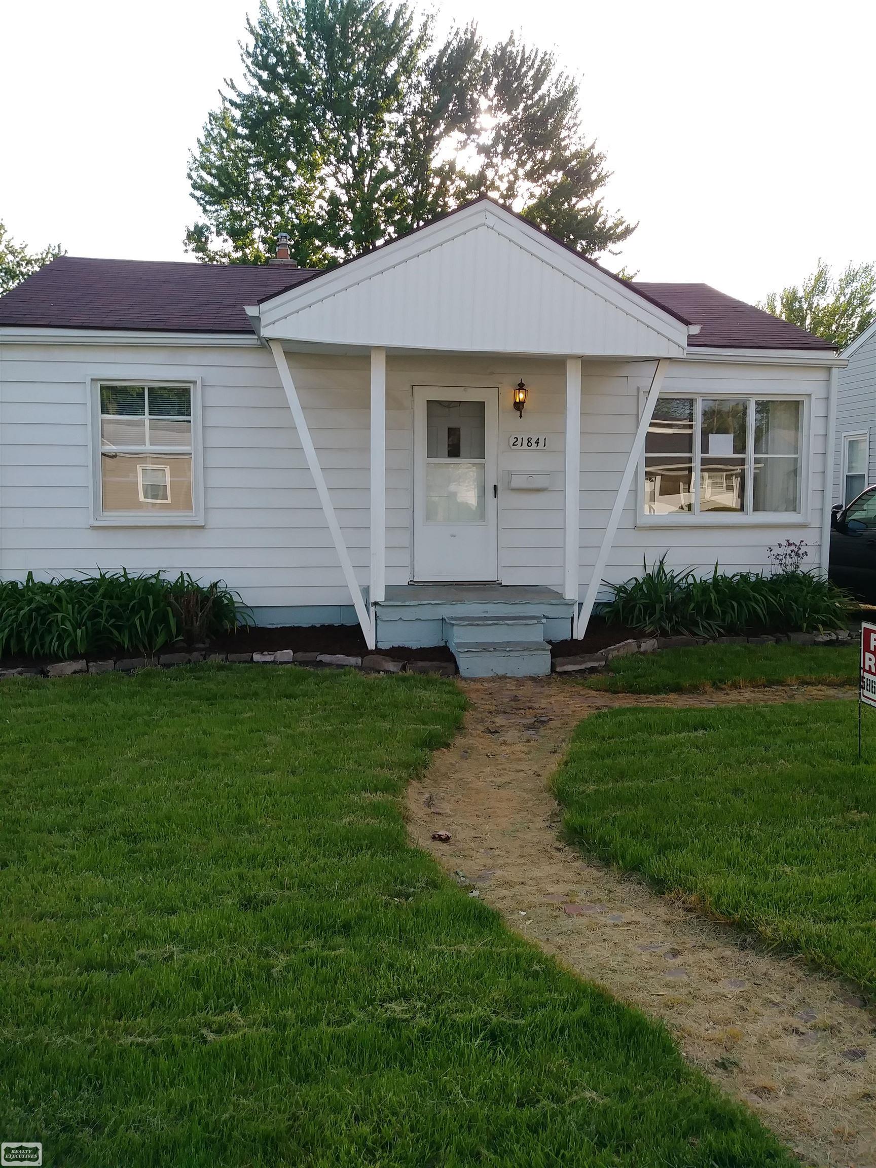 Cunningham Ave, Warren, MI 48091