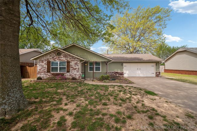 2922 S Main St, House other with 3 bedrooms, 2 bathrooms and null parking in Sapulpa OK | Image 28