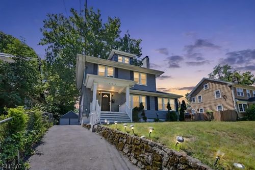 939 Myrtle Ave, Plainfield, NJ, 07063-1117 | Card Image