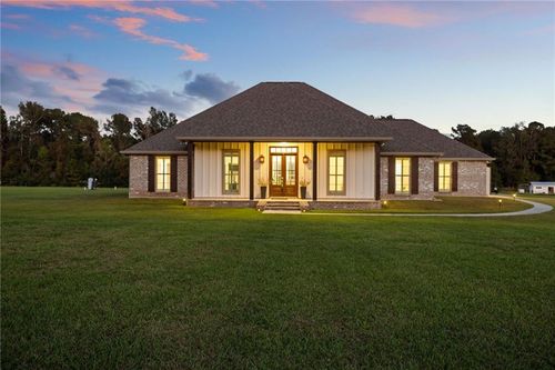 24180 Gary Lee Lane, Loranger, LA, 70446 | Card Image