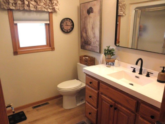 415 Park St, Townhouse with 2 bedrooms, 2 bathrooms and null parking in Osage IA | Image 16