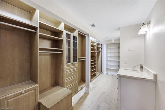 Custom built ins | Image 22