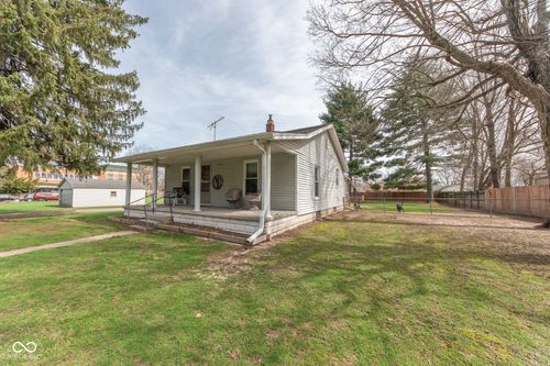 1529 Ravenswood Drive, Columbus, IN, 47201 | Card Image