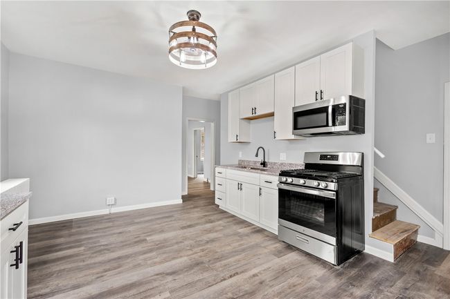 2147 Lincoln Blvd, House other with 4 bedrooms, 2 bathrooms and null parking in Elizabeth PA | Image 5