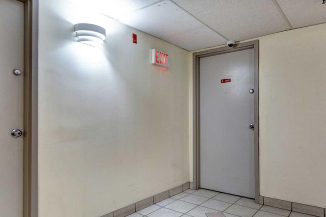 301 - 128 2 Avenue Se, Condo with 3 bedrooms, 2 bathrooms and 1 parking in Calgary AB | Image 5