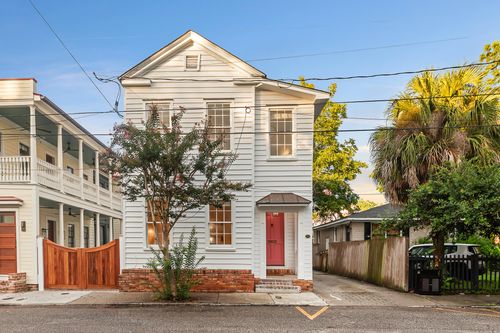32 Percy St, Charleston, SC, 29403-5341 | Card Image