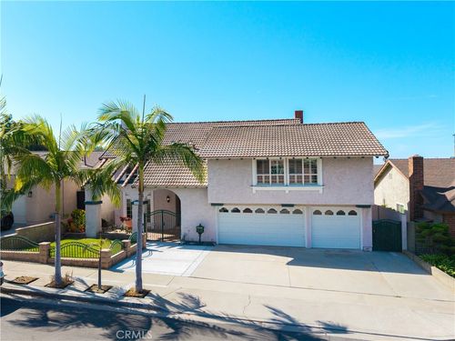 5794 Maxson Dr, Cypress, CA, 90630-3247 | Card Image