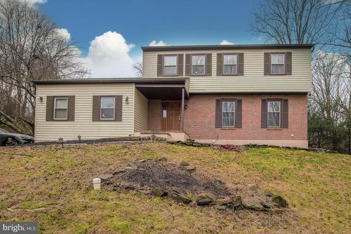 202 Baltimore Pike, CHADDS FORD, PA, 19317-9431 | Card Image