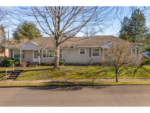 7106 N Hodge Ave, Portland, OR, 97203-4318 | Card Image