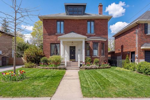 28 Av. Campbell, Montréal-Ouest, QC, H4X1V1 | Card Image