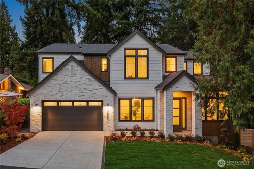 10620 Ne 28th Pl, Bellevue, WA, 98004-2040 | Card Image
