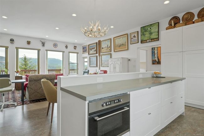 55 Poplar Rd, House other with 4 bedrooms, 4 bathrooms and 6 parking in Alert Bay BC | Image 7