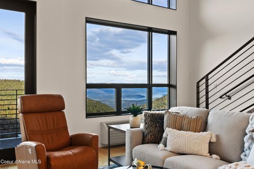 unit-418-124 Village Ln, Sandpoint, ID, 83864-6670 | Card Image