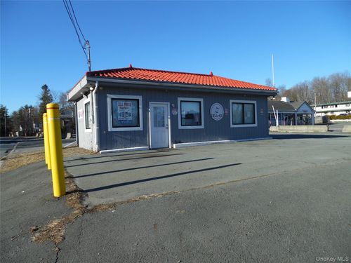 515 Broadway, Monticello, NY, 12701-1111 | Card Image