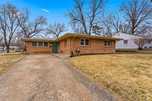 2456 Hobbs Drive, Manhattan, KS, 66502 | Card Image