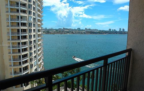 apt-1522-540 Brickell Key Dr, Miami, FL, 33131-3535 | Card Image