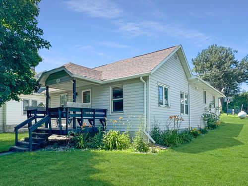 220 4th St, Balaton, MN, 56115-1020 | Card Image