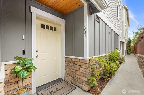 a-5971 Rainier Ave S, Seattle, WA, 98118-2763 | Card Image
