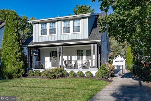 29 Manor Rd, PAOLI, PA, 19301-1707 | Card Image