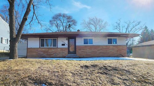 10923 W Stark Street, Milwaukee, WI, 53225 | Card Image