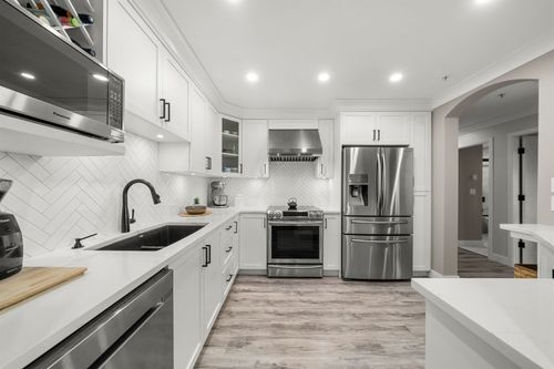308-4770 52a St, Delta, BC, V4K5B5 | Card Image