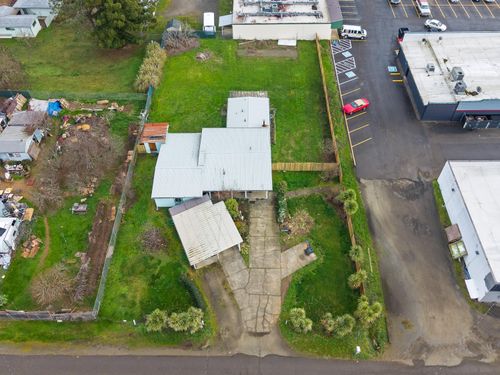 162 Kruse St, Sutherlin, OR, 97479-9346 | Card Image