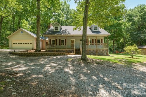 221 Shadowbrook Rd, Mount Holly, NC, 28120-9655 | Card Image