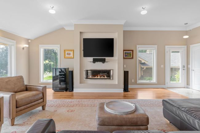 4 W Shore Rd, House other with 3 bedrooms, 4 bathrooms and null parking in NORTH OAKS MN | Image 27