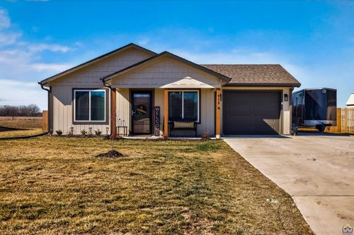 213 Clay Ave, Carbondale, KS, 66414 | Card Image
