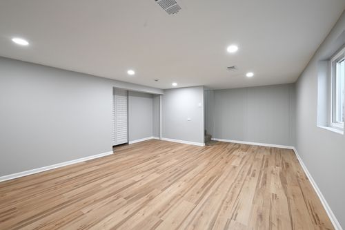 1210 N Wheeling Rd, Mount Prospect, IL, 60056-1222 | Card Image